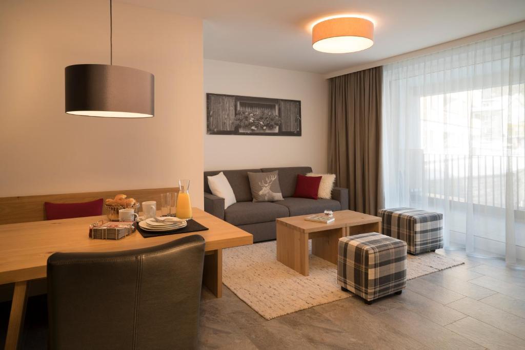 Arlbergresort Kloesterle Exteriör bild